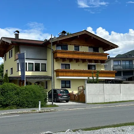 Appartement Haus Laubreuter à Kaprun Extérieur photo
